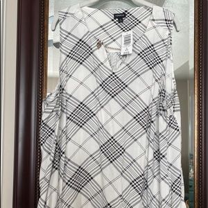 Torrid rayon crepe tank top blouse size 2x